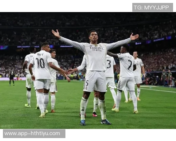 巴萨九名球员入围FIFPRO最佳阵容提名亚马尔库巴西邦马蒂在列